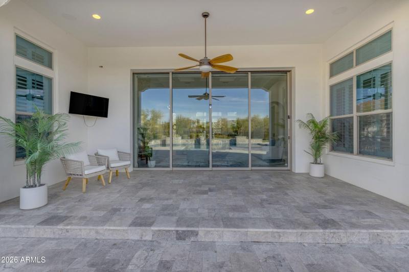 079_18_052_a4m_sg_794