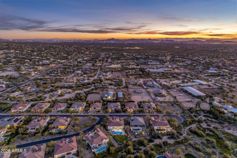 104_157_533_a4m_sgtw_513