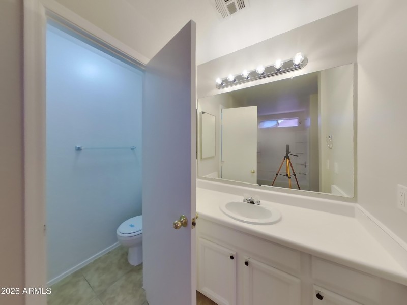 4_pc_iDAhABC94K_gkfAFydQK0_layout_1