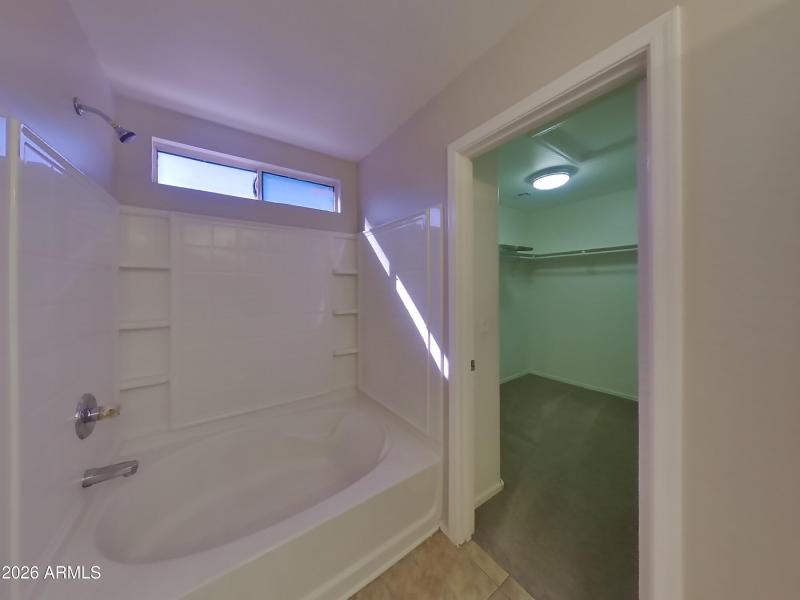 5_pc_iDAhABC94K_gkfAFydQK0_layout_0