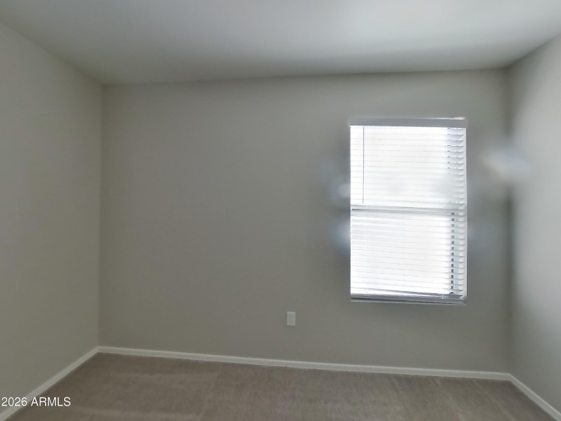 8_pc_EF5aGDwKla_QGrKSXpqfX_layout_1