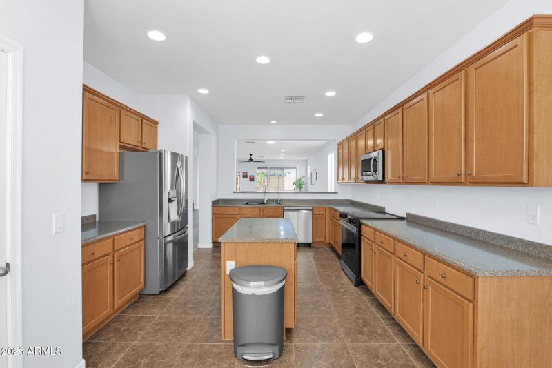 28-web-or-mls-P1547106