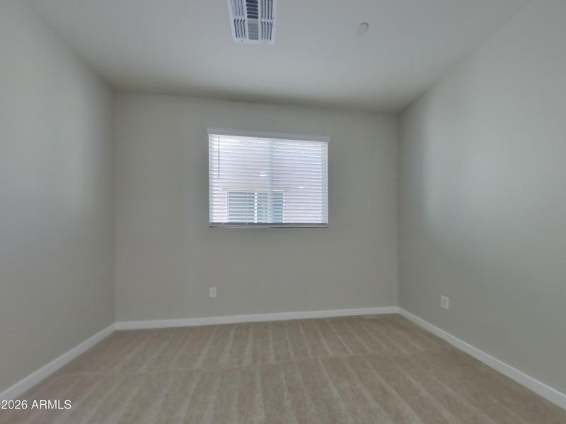 13_pc_laQoJWuXow_5G0QEpuS2R_layout_1