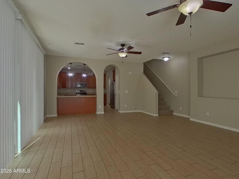 5_pc_rbbfG6ureS_vN0TQUOZEU_other_room_UX