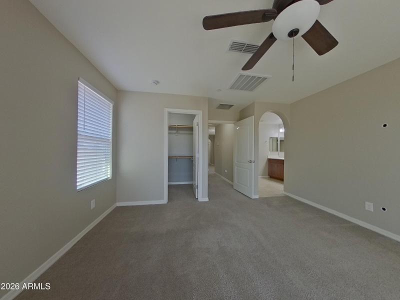 9_pc_fzY0gMaAh6_0BhPHrtyQp_layout_1