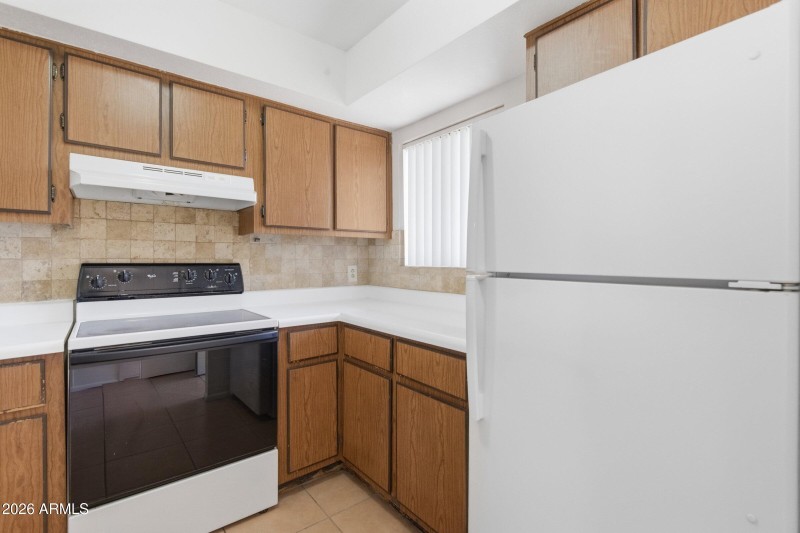 13-custom-2828 E Tierra Buana Ln-13