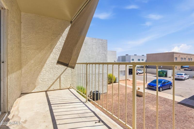 19-custom-2828 E Tierra Buana Ln-19