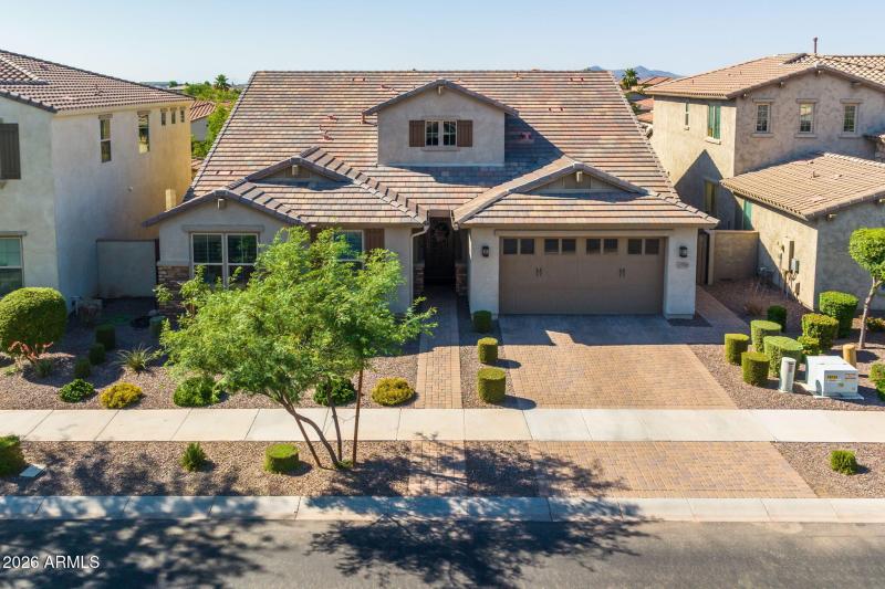 4-web-or-mls-10550 E Sheffield Dr Mesa-4