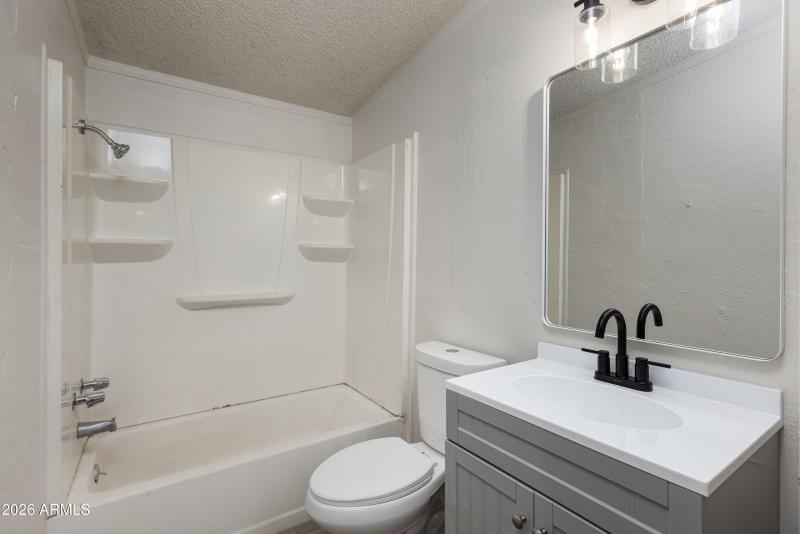 016_photo_16_1302_n_matterhorn_rd_payson