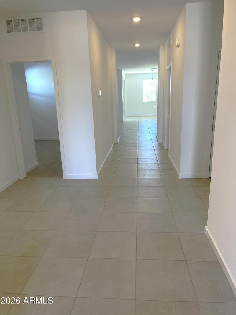 20260225_221156794_iOS