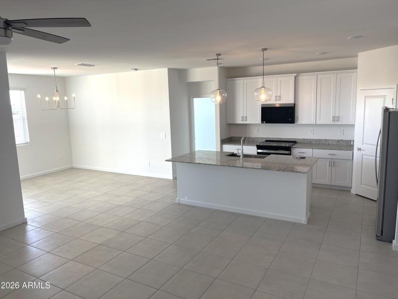 20260225_221748095_iOS