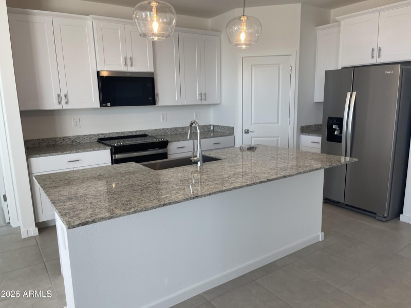 20260225_221802894_iOS