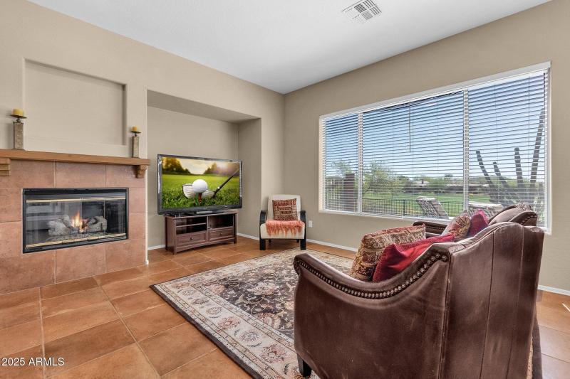 13-web-or-mls-1715-w-ainsworth-dr