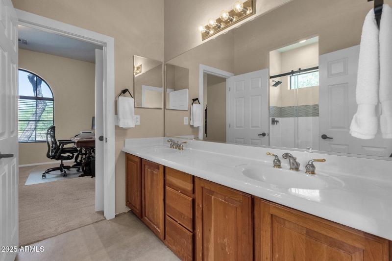 28-web-or-mls-1715-w-ainsworth-dr