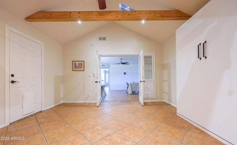 Awesome 4th Bedroom/office