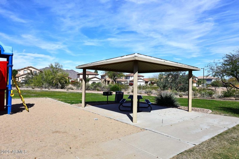 Community Park-Ramada