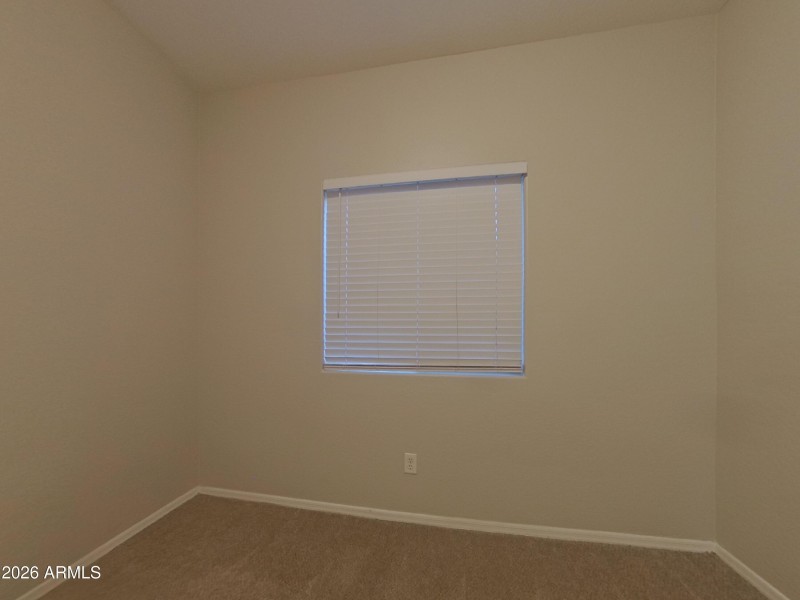 15_pc_eEOVs6Zl0K_pqD9SYNbob_layout_0