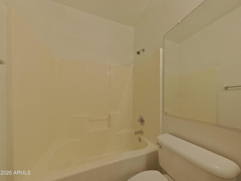 16_pc_O2PL4akfO3_XatyvRRAHX_layout_0