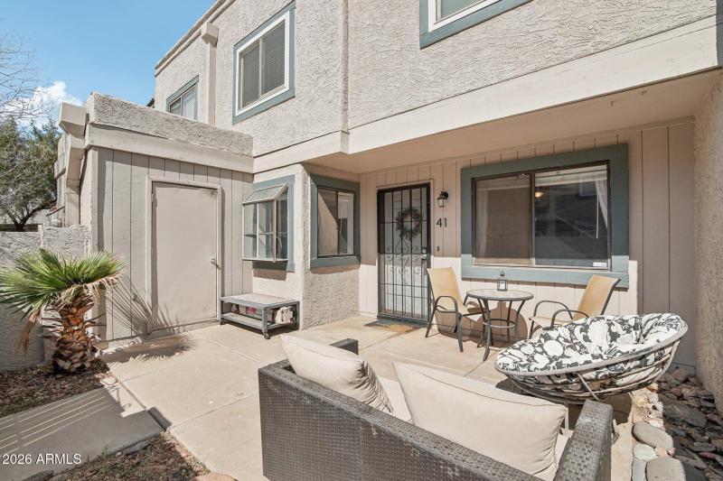 2-web-or-mls-E Hartford Ave 41-S0303-002