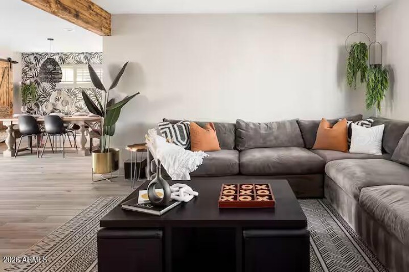 5e5b7265-eb87-4aea-aec9-2b12c2e9d017