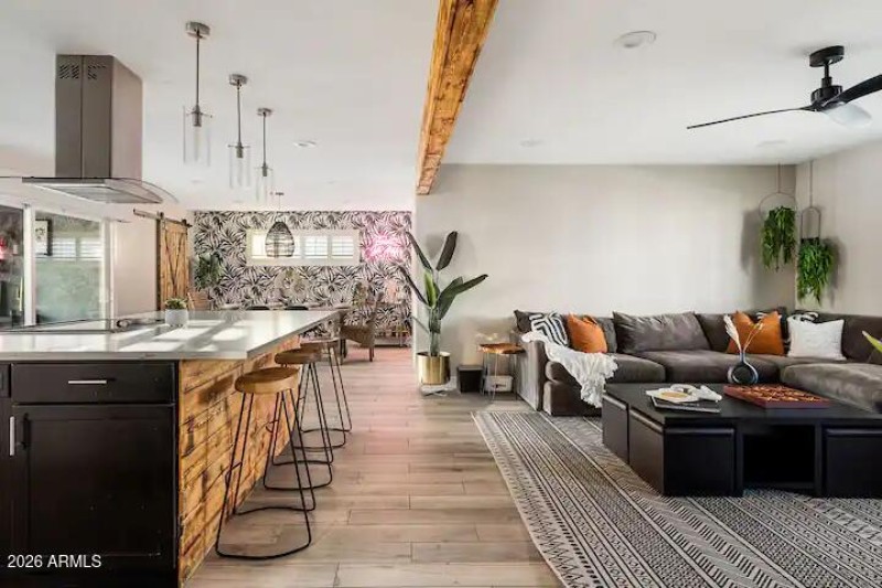 97b3a33c-037e-4cf6-bb9d-e30efa8d2dfc