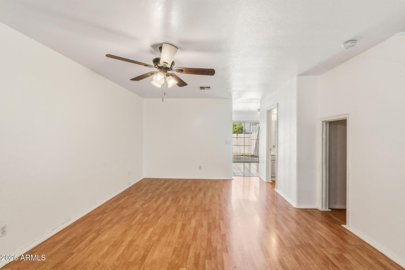 8-web-or-mls-DSC_2008