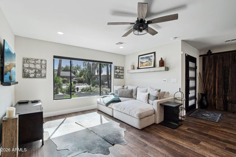 8-web-or-mls-E Betty Elyse Ln-S0303-008