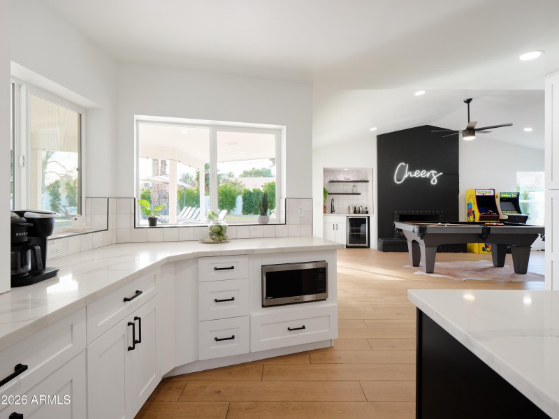 PropertyImageCo_15218N61stSt_WEB_44