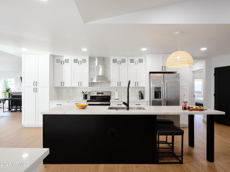 PropertyImageCo_15218N61stSt_WEB_42