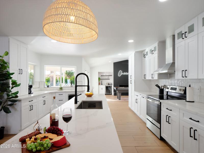 PropertyImageCo_15218N61stSt_WEB_41