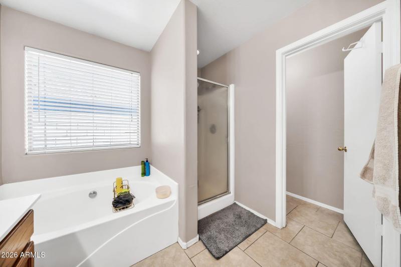 11779 W Belmont Dr-16