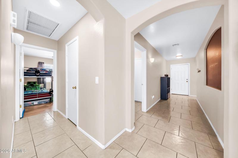 11779 W Belmont Dr-23