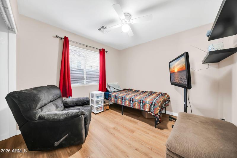 11779 W Belmont Dr-29