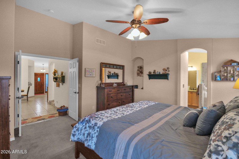 51-web-or-mls-P1547353