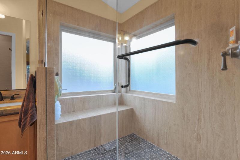 54-web-or-mls-P1547356