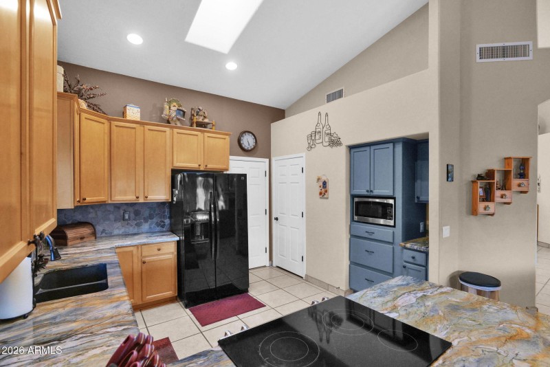 69-web-or-mls-P1547382