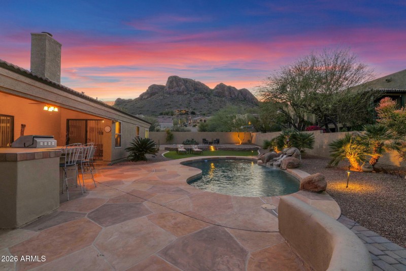 72-web-or-mls-P1547385