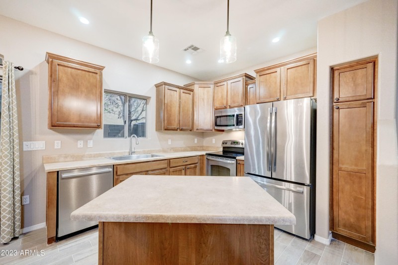 2150 W Alameda Rd Unit 1058-6