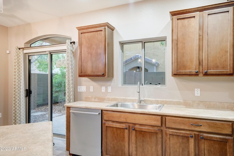 2150 W Alameda Rd Unit 1058-8