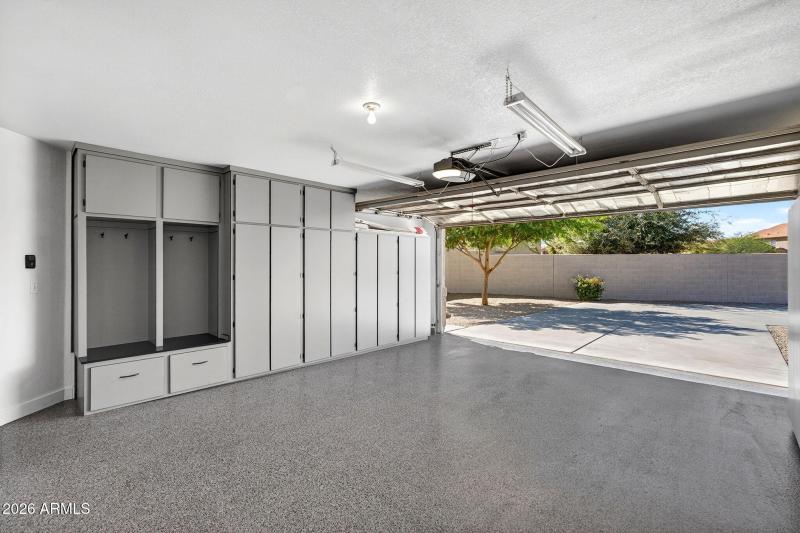 46-web-or-mls-89Davis Way