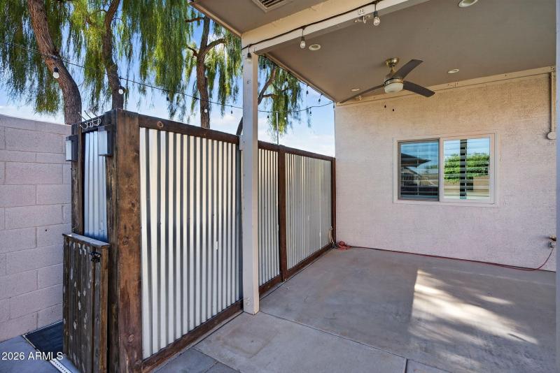 59-web-or-mls-88Davis Way