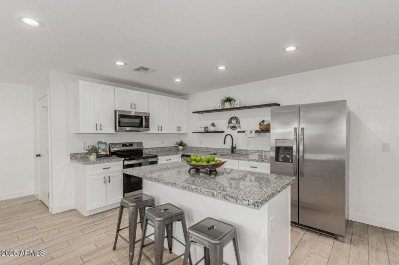 20250924203719776943000000-o