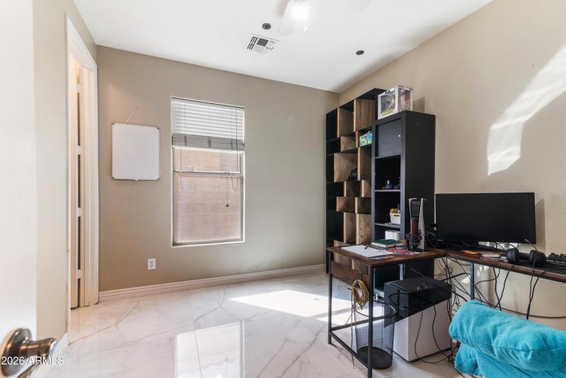 Downstairs Bedroom / Office