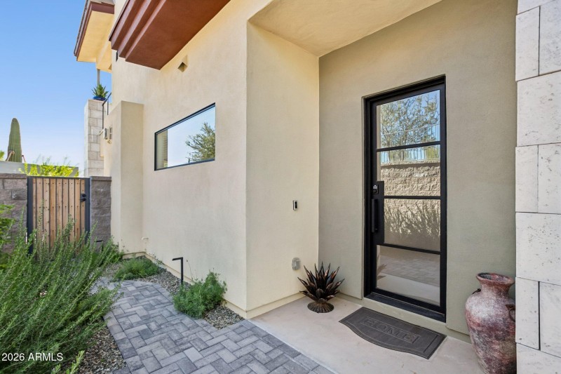 4-web-or-mls-1-easy-st-unit-30