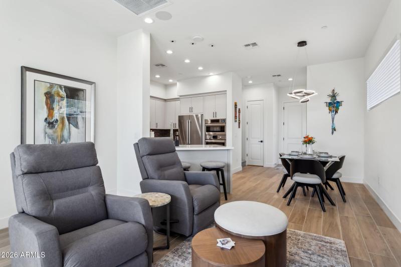 7-web-or-mls-1-easy-st-unit-30