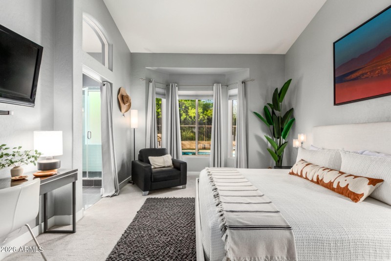 0025-25 - Red Mountain