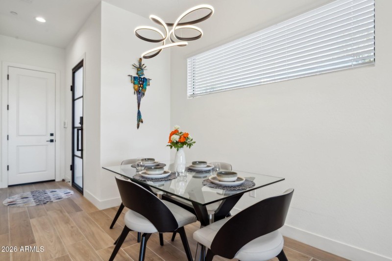 15-web-or-mls-1-easy-st-unit-30