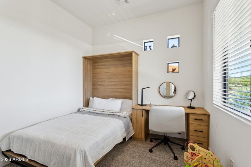 35-web-or-mls-1-easy-st-unit-30