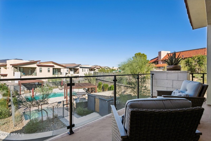 46-web-or-mls-1-easy-st-unit-30