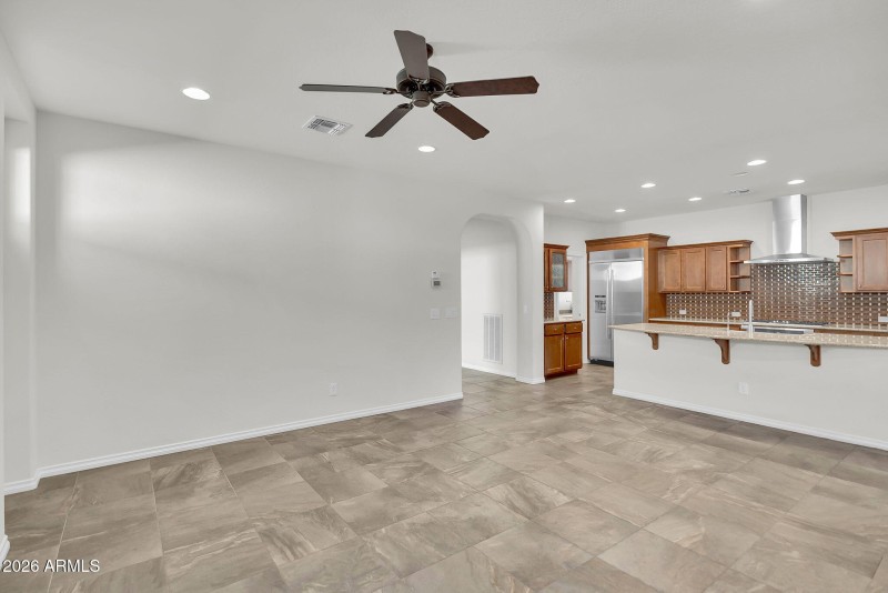 7-web-or-mls-Vesper-7